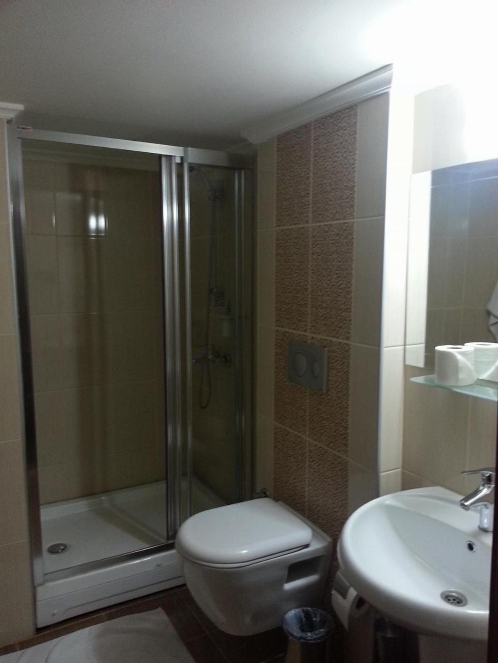 Hosta Otel